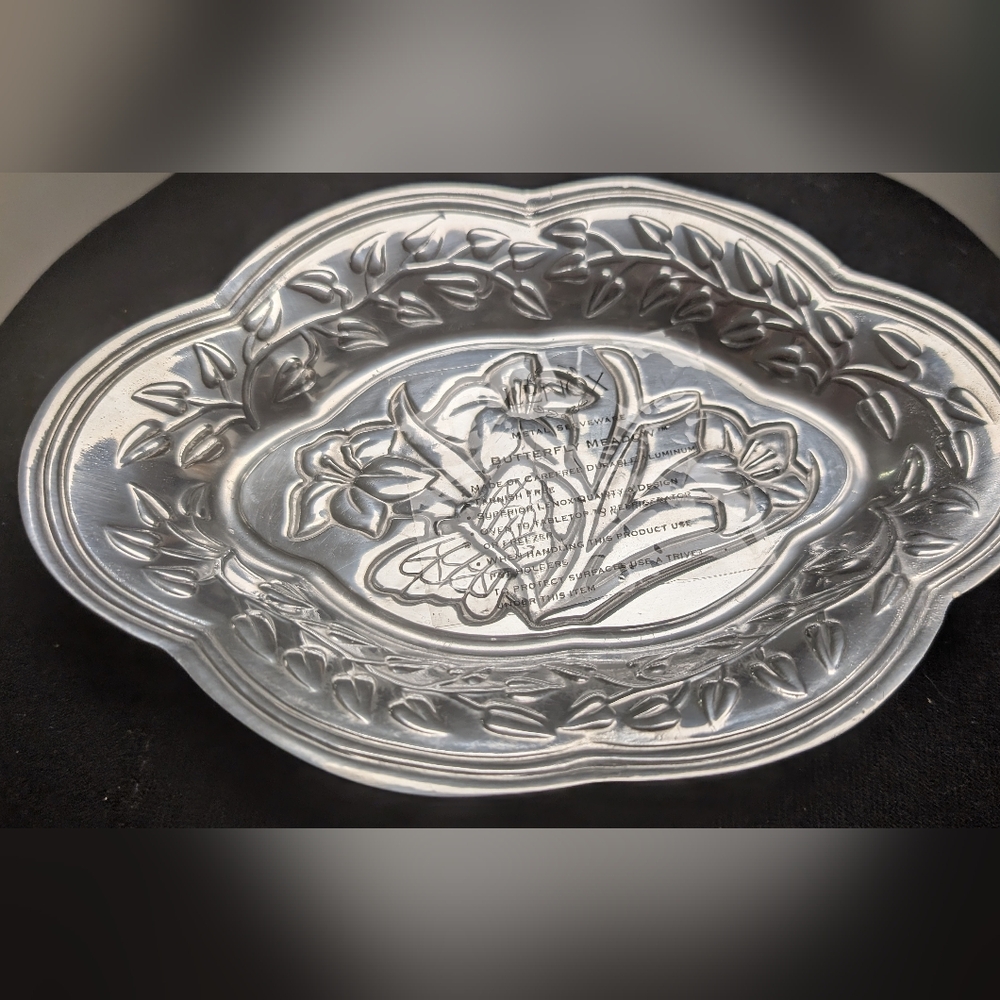 Lenox Silver Floral Decorative/Vanity Tray